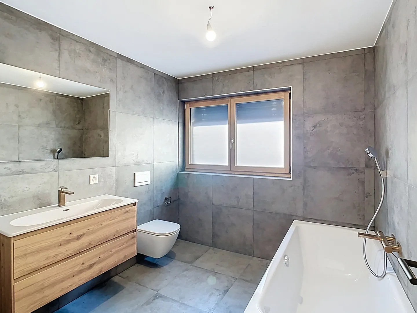 Luxuswohnung in Crans-Montana - Foto 14 von 17