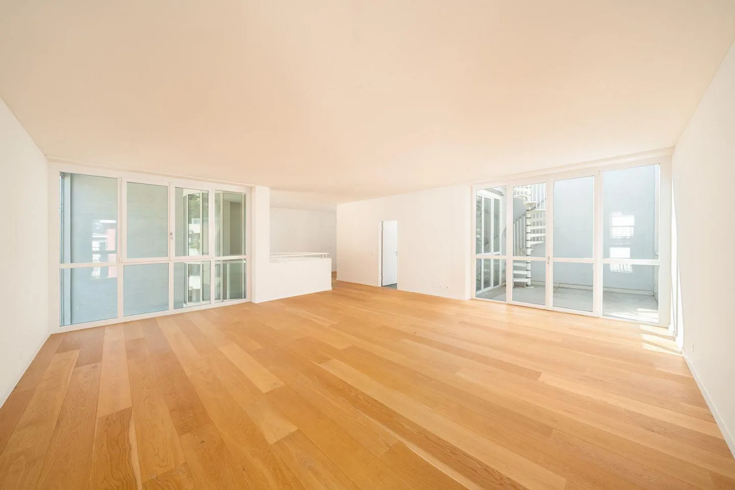 BEAU DUPLEX DANS UN EMPLACEMENT STRATÉGIQUE - Photo 4 sur 19