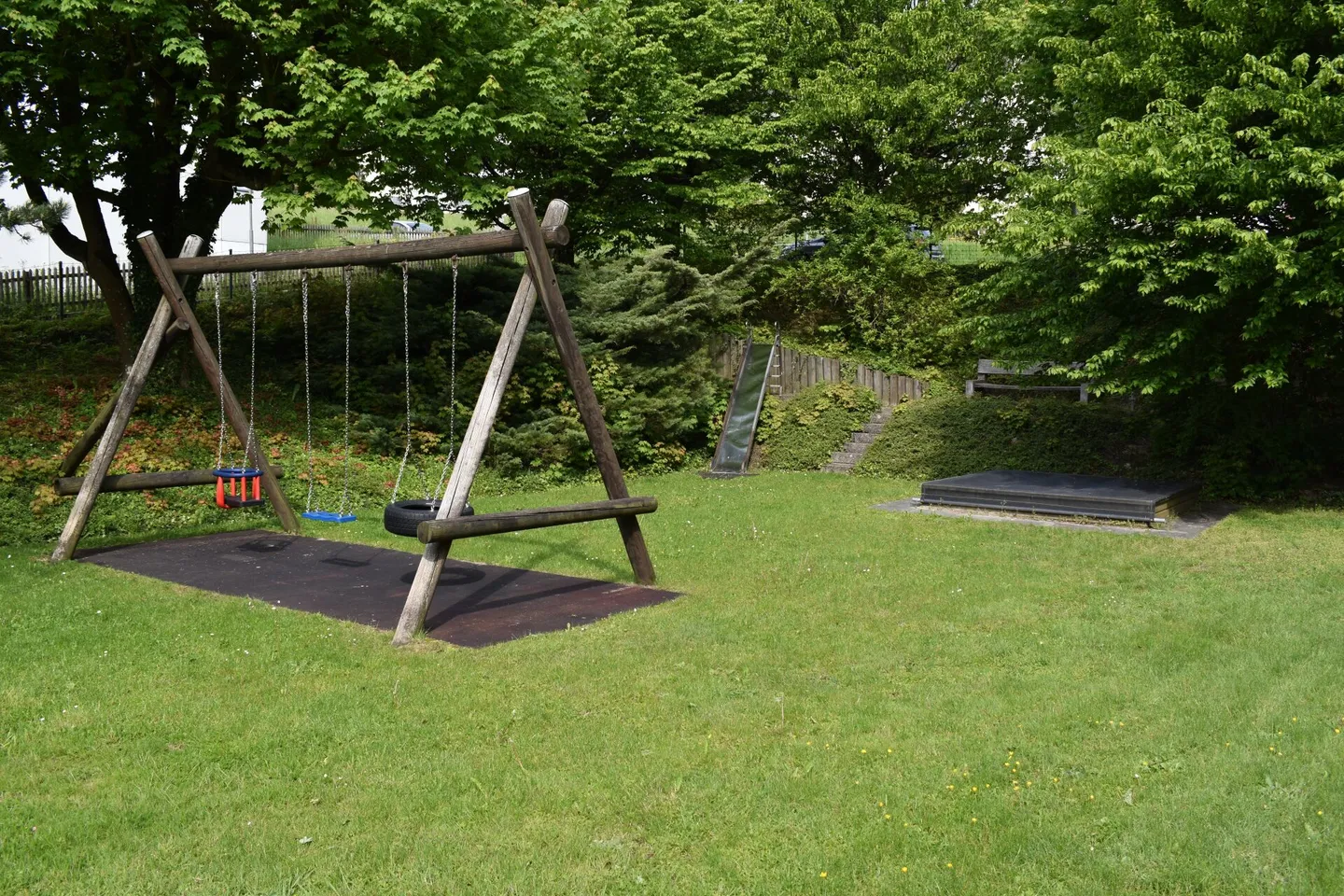 Appartement spacieux rénové de 4,5 pièces à vendre ! - Photo 3 sur 16