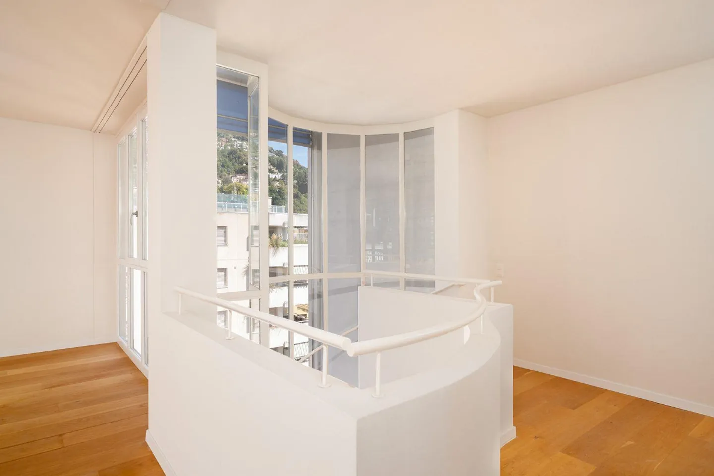 BEAU DUPLEX DANS UN EMPLACEMENT STRATÉGIQUE - Photo 8 sur 19
