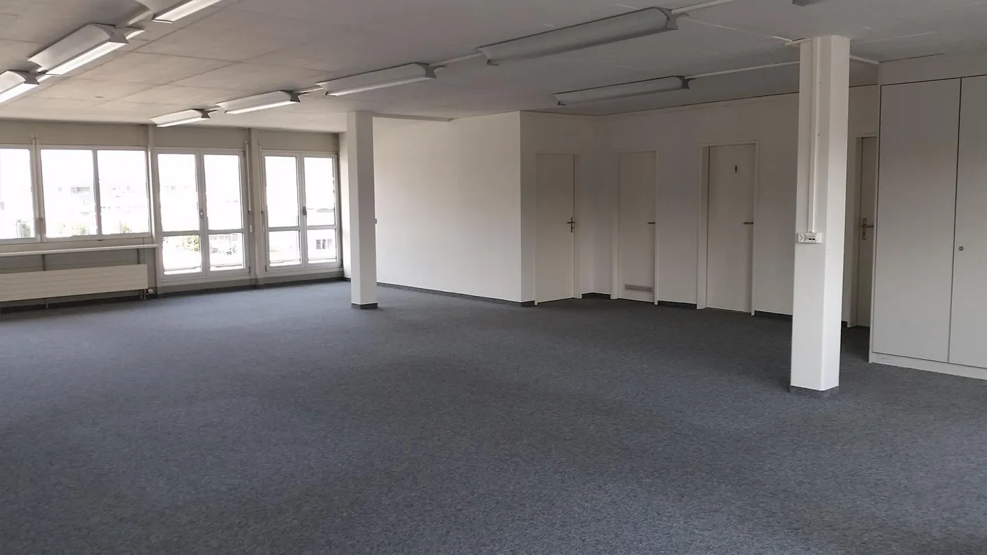 Bright Attic Office with Basic Infrastructure - Photo 2 of 13