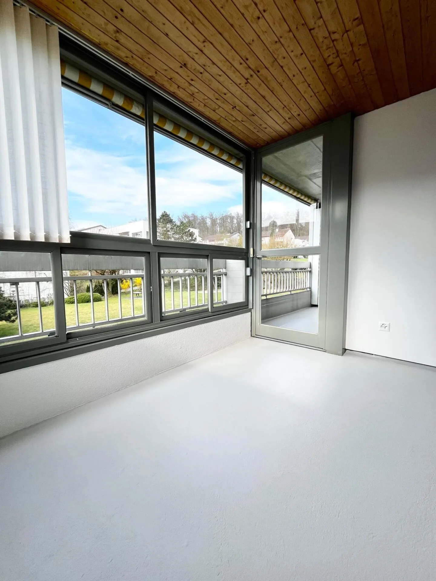 Appartement spacieux rénové de 4,5 pièces à vendre ! - Photo 5 sur 16