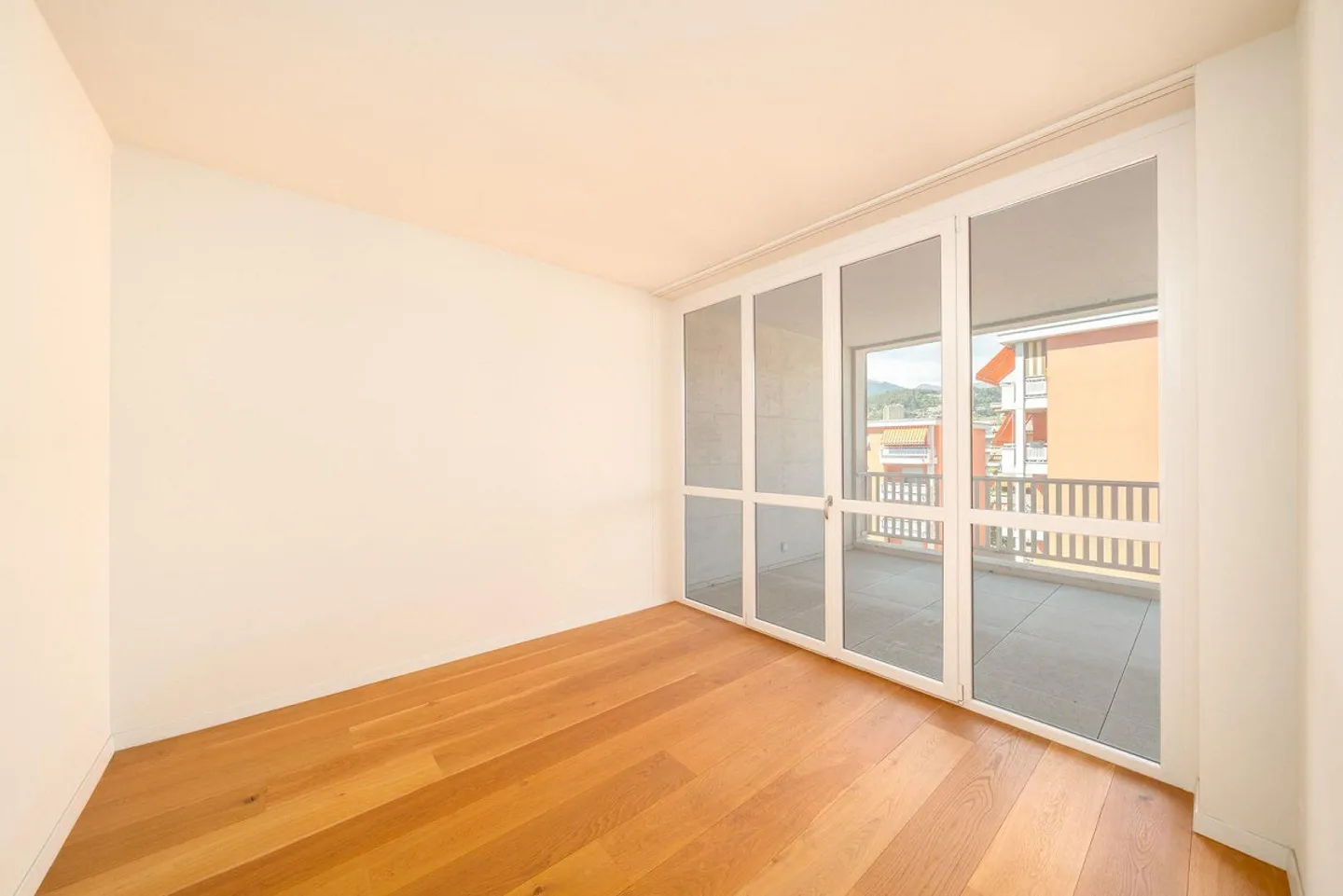 BEAU DUPLEX DANS UN EMPLACEMENT STRATÉGIQUE - Photo 12 sur 19