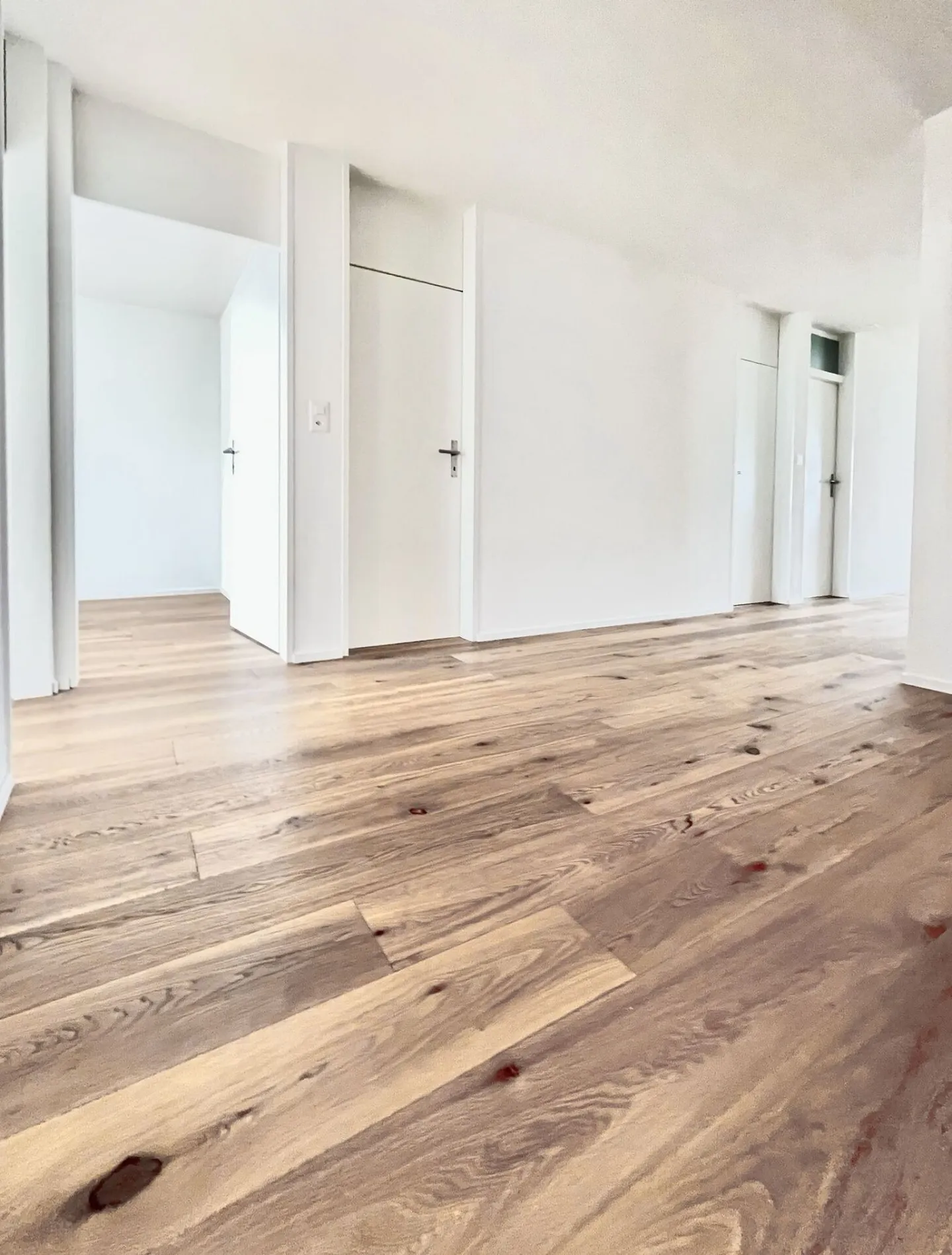 Appartement spacieux rénové de 4,5 pièces à vendre ! - Photo 11 sur 16