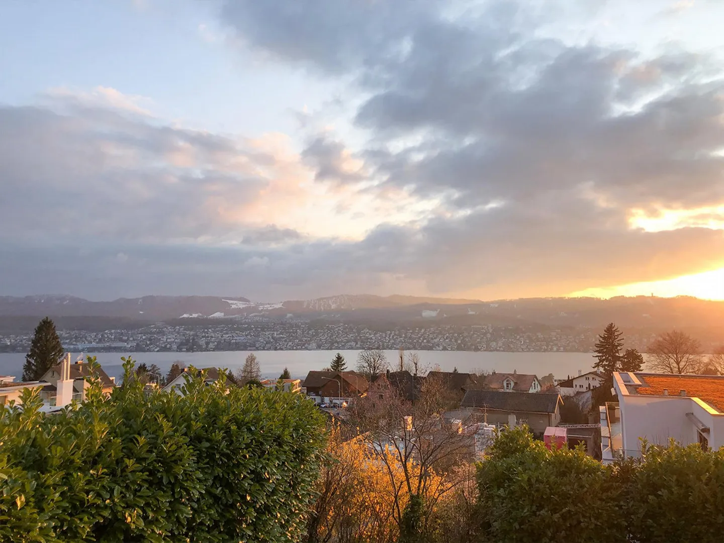 Dreamlike Atelier Maisonette Apartment with Lake View - Photo 1 of 7