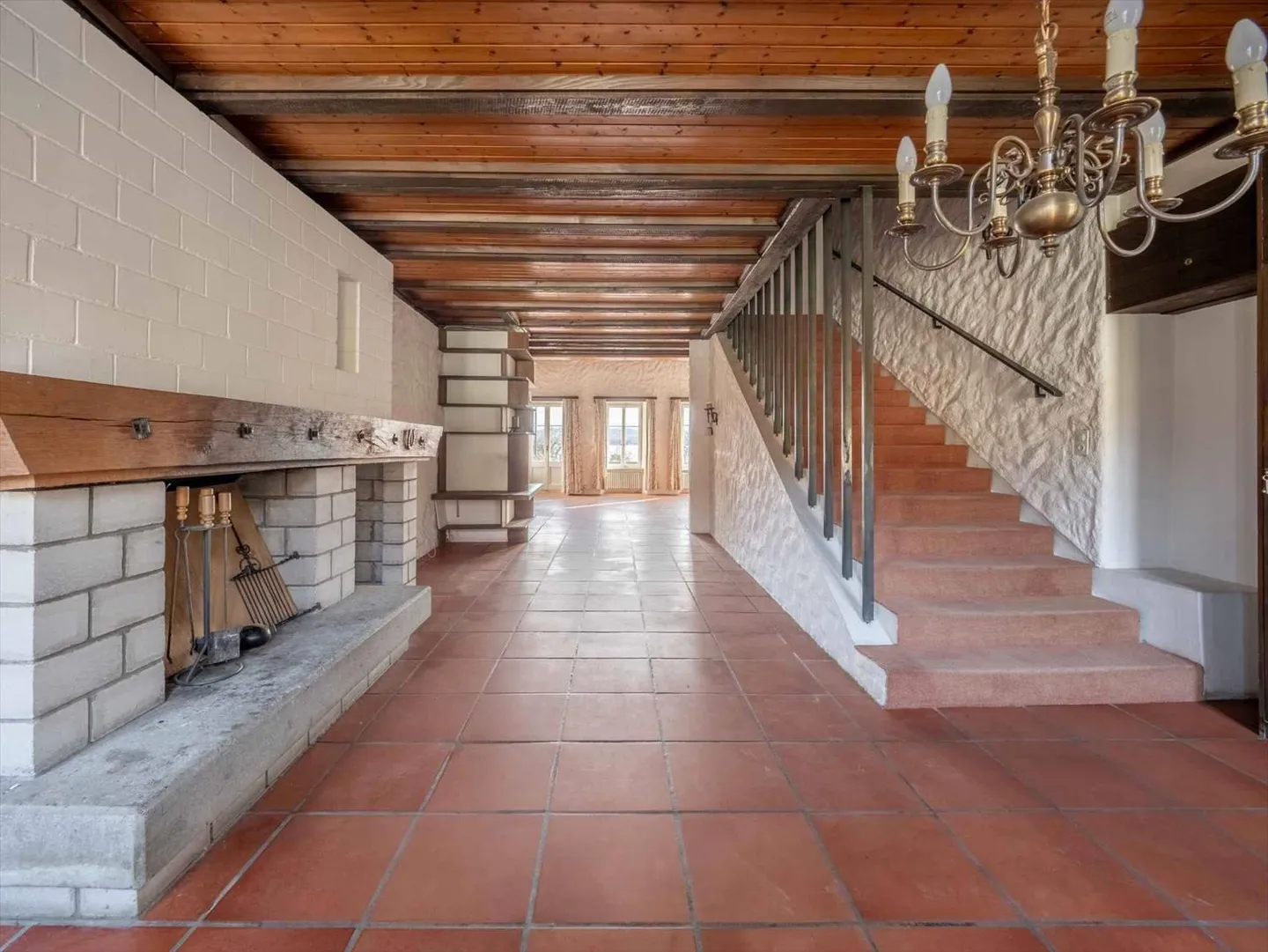 Une demeure de caractère au bord du lac de Morat - Photo 3 sur 12