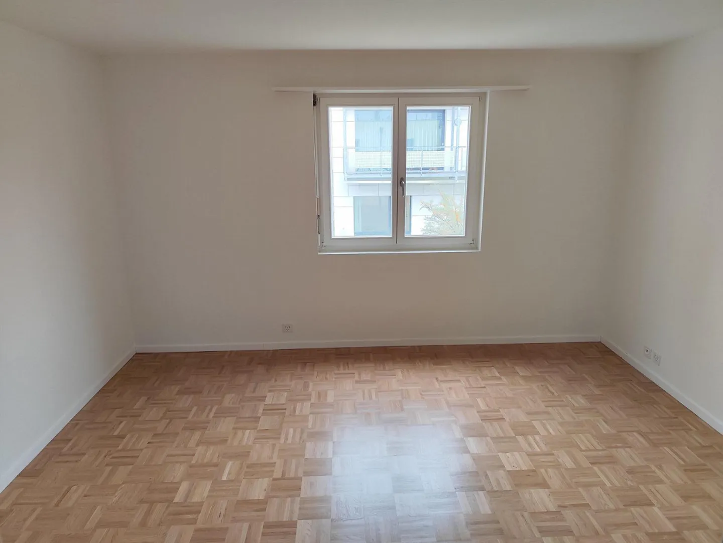4.0 Room Apartment in Therwil - Photo 4 of 12