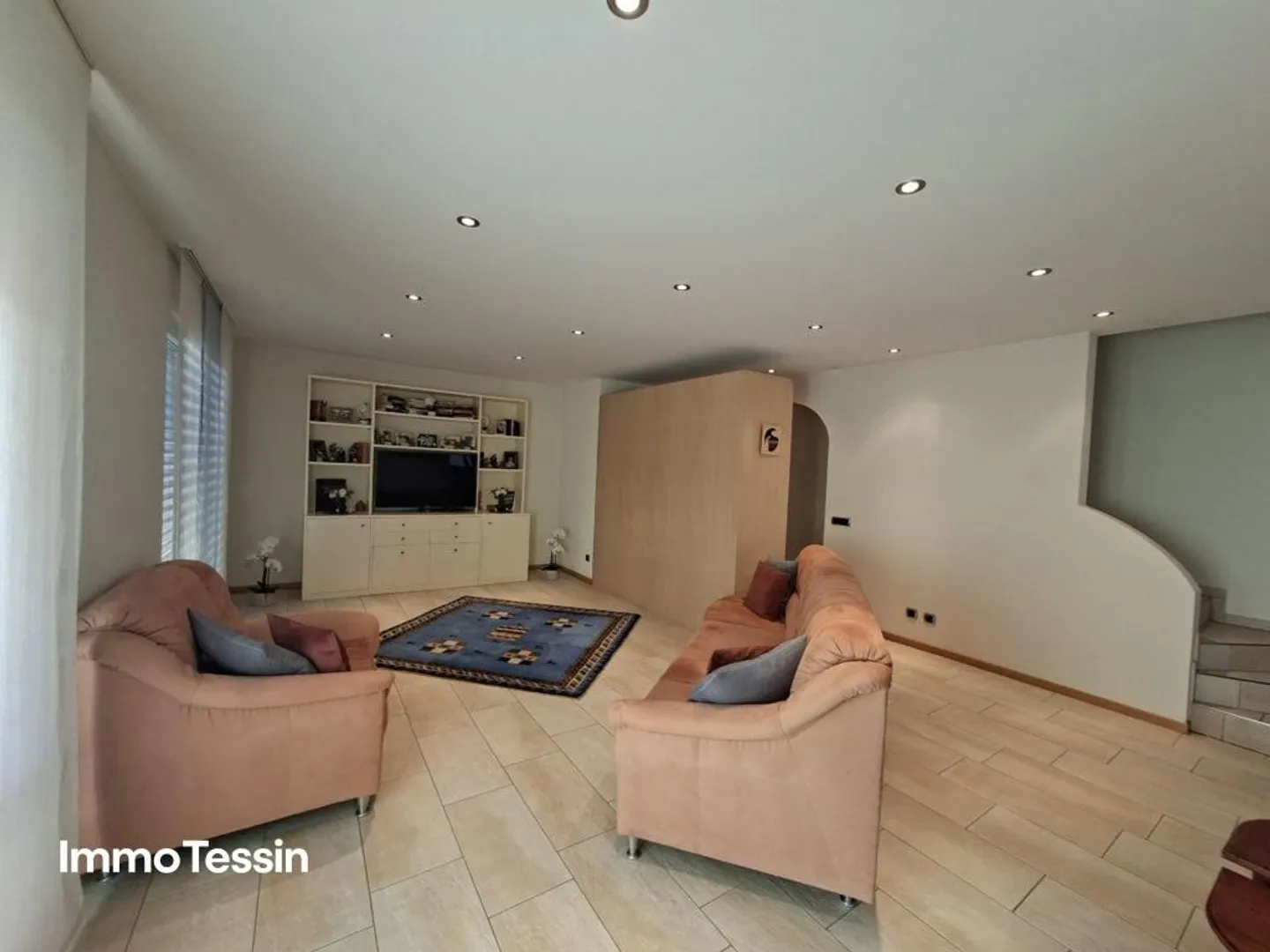 Casa ben curata con molto comfort abitativo, terrazza, giardino e altro... - Foto 6 di 13