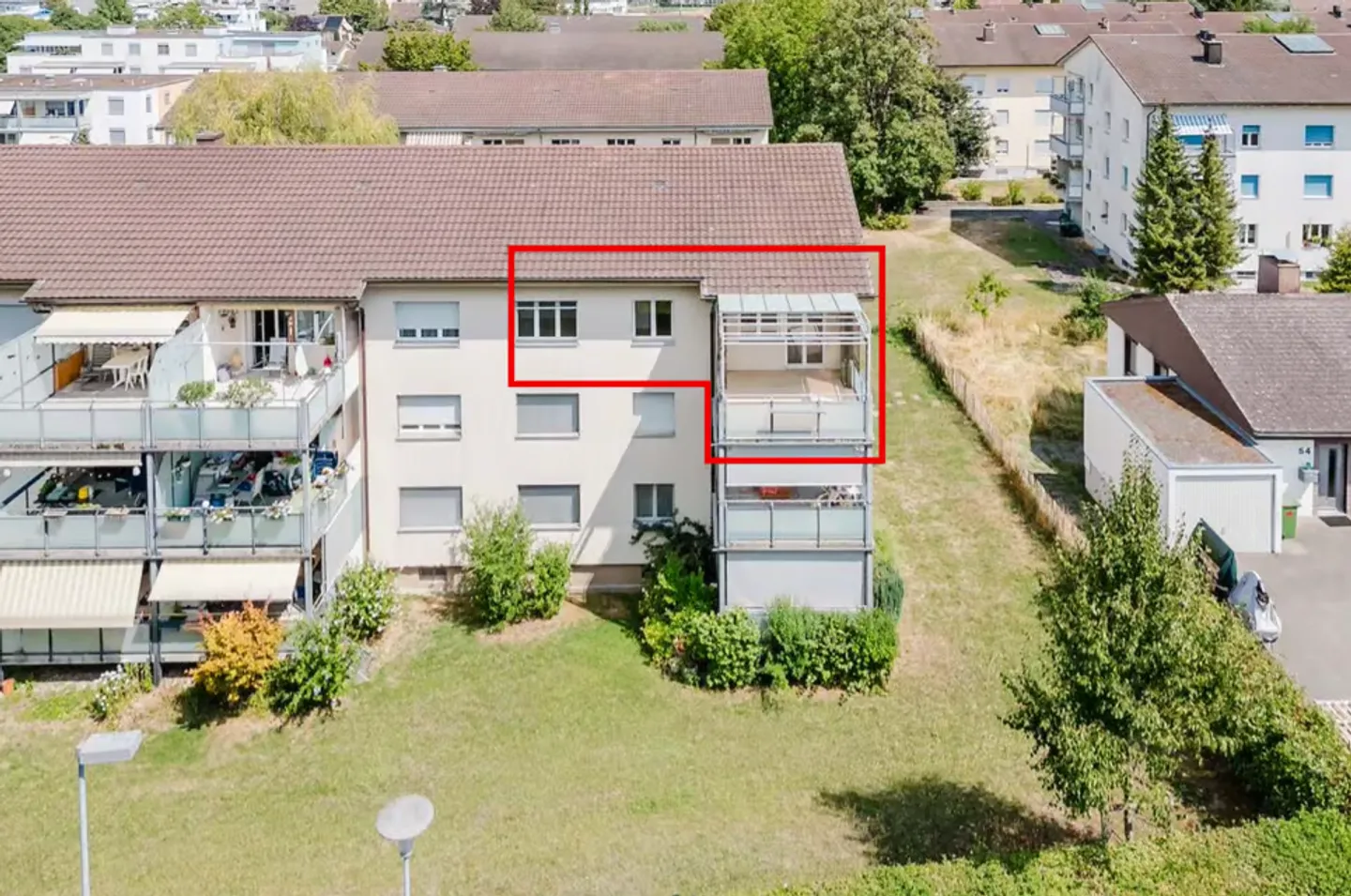 Luminoso appartamento di 3,5 stanze con balcone e bella vista a Port - Foto 1 di 13