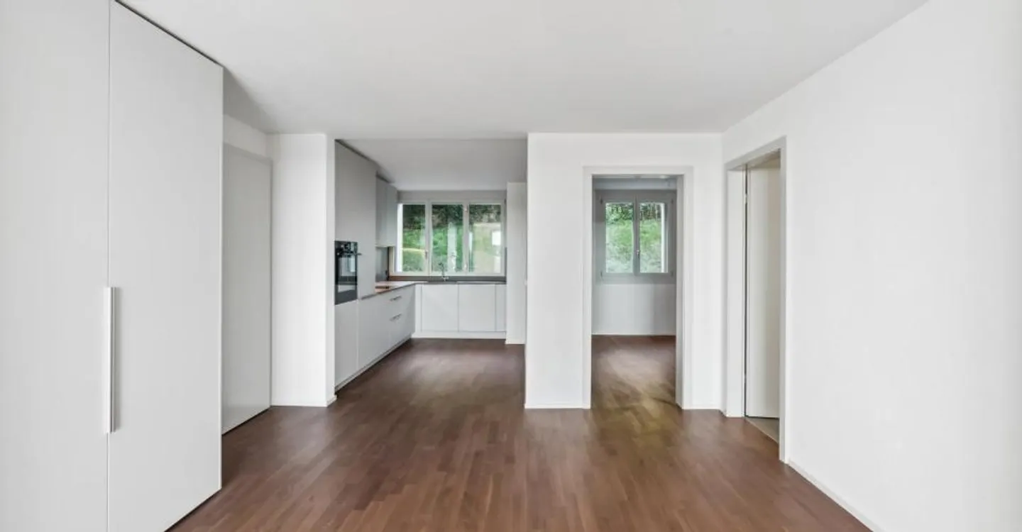 Super Lage, moderne 2.5 Zimmer Wohnung im 3. Stock - Foto 6 von 8