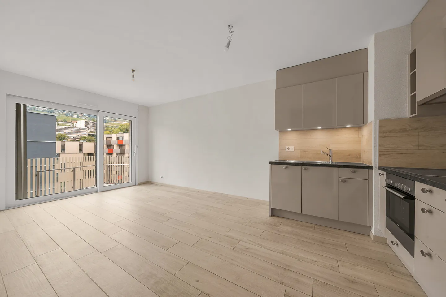 Exclusivité unique ! Appartement de 2 pièces à Vevey - Photo 1 sur 7