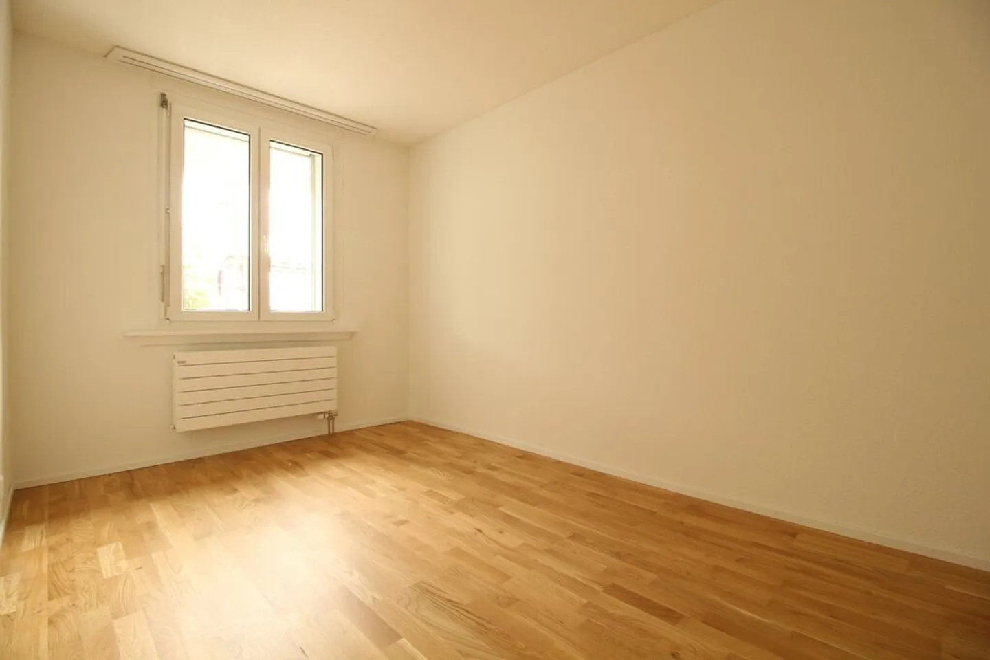 Vivre dans un endroit calme - Photo 4 sur 7