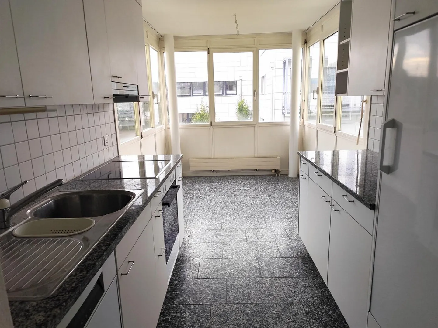 4.0 Room Apartment in Therwil - Photo 9 of 12