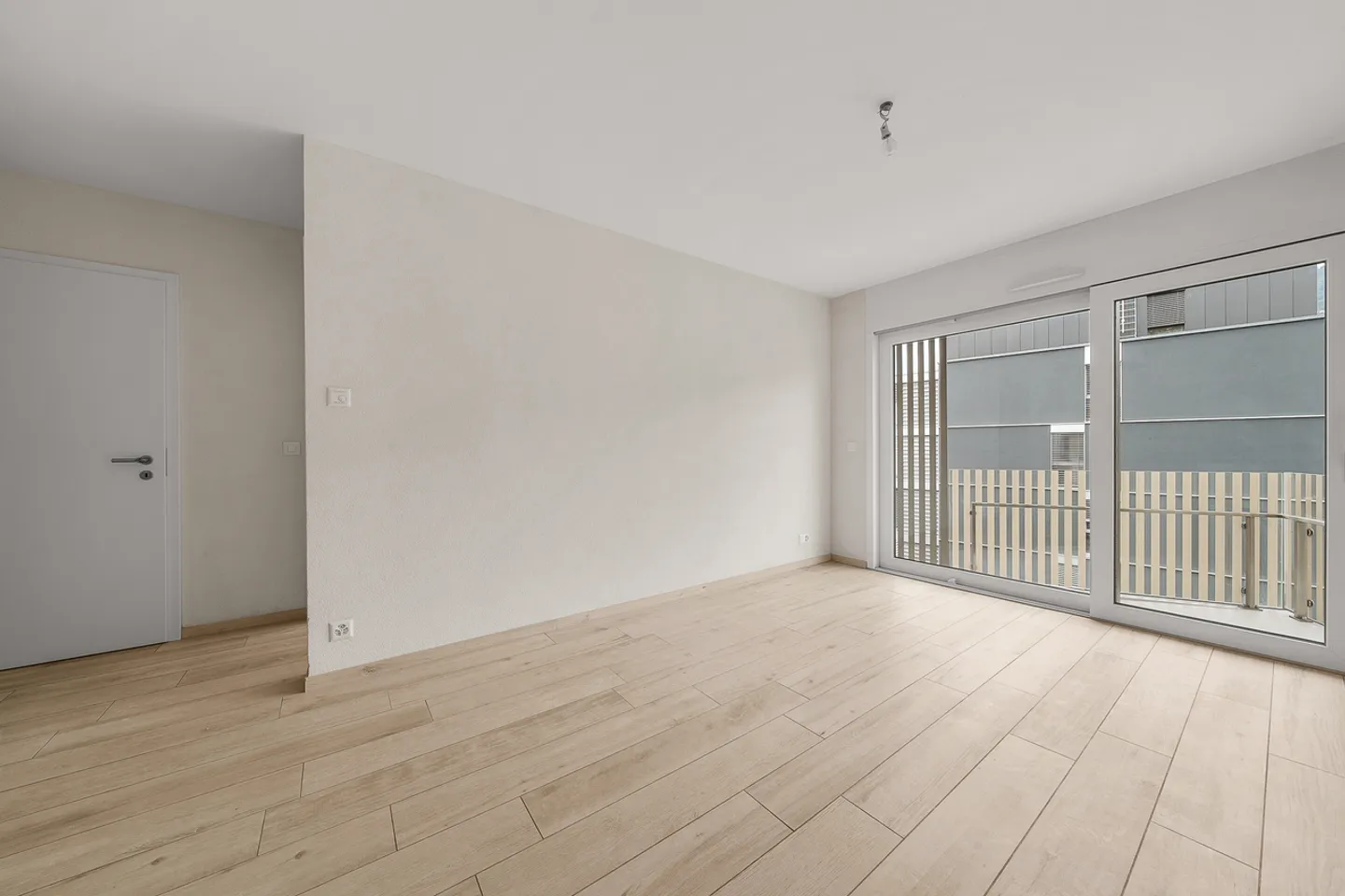 Exclusivité unique ! Appartement de 2 pièces à Vevey - Photo 3 sur 7