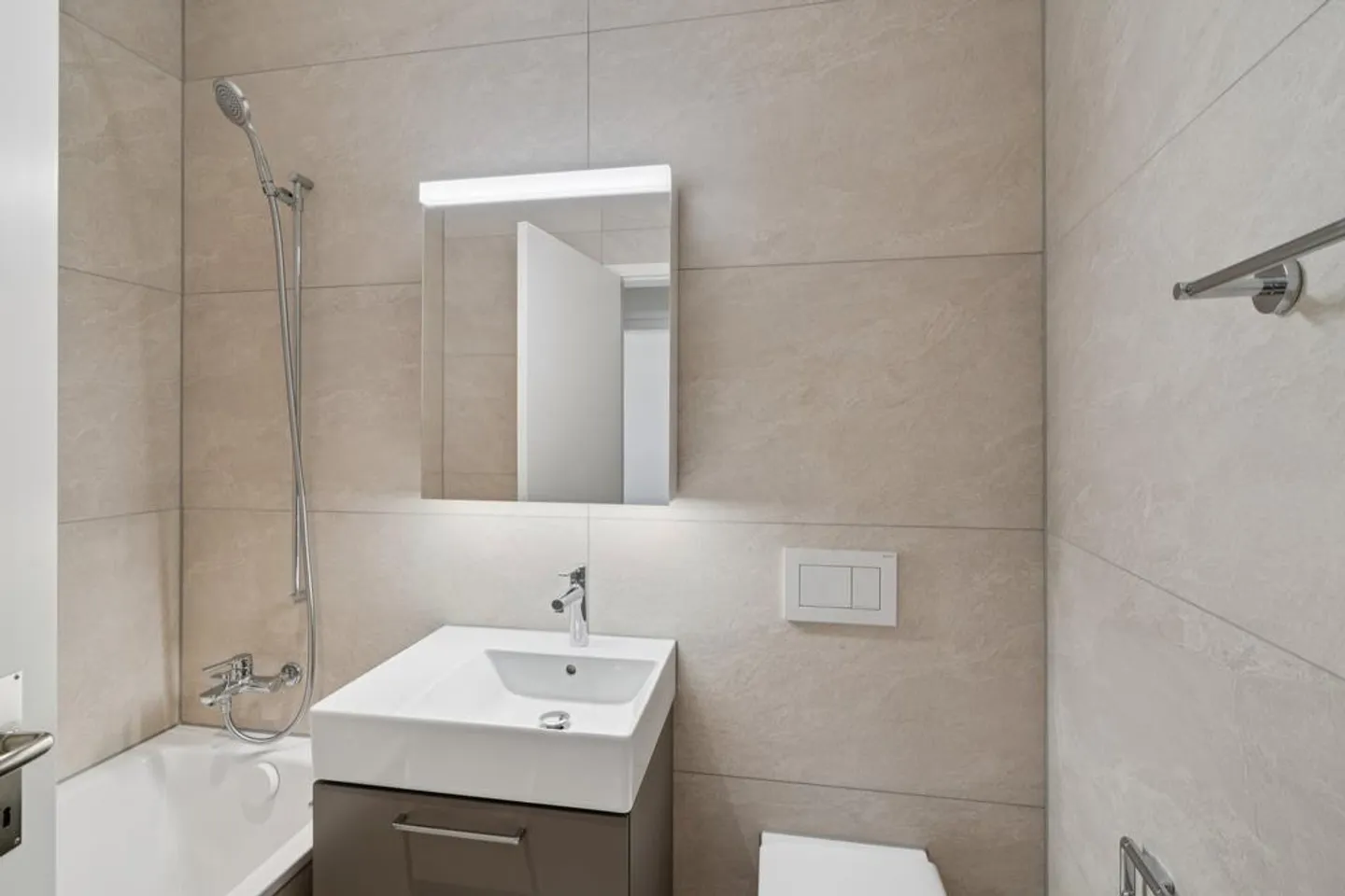 Moderne Wohnung im Richti Areal - Foto 9 von 12