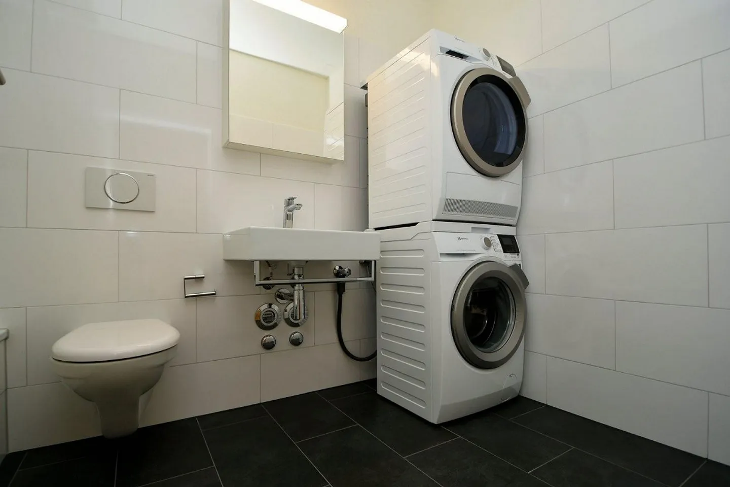 GO BERN WEST  HIER HERRSCHT KULTIGER WOHNPARKSPIRIT - Foto 3 von 4