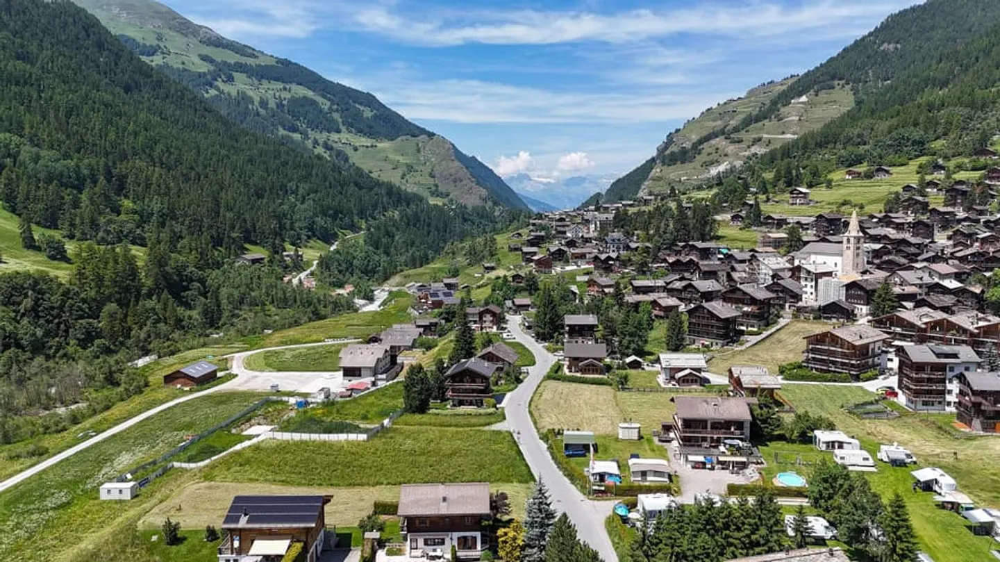 Schöne Gartenwohnung mit 2,5 Zimmern im Herzen von Evolène - Foto 10 von 13