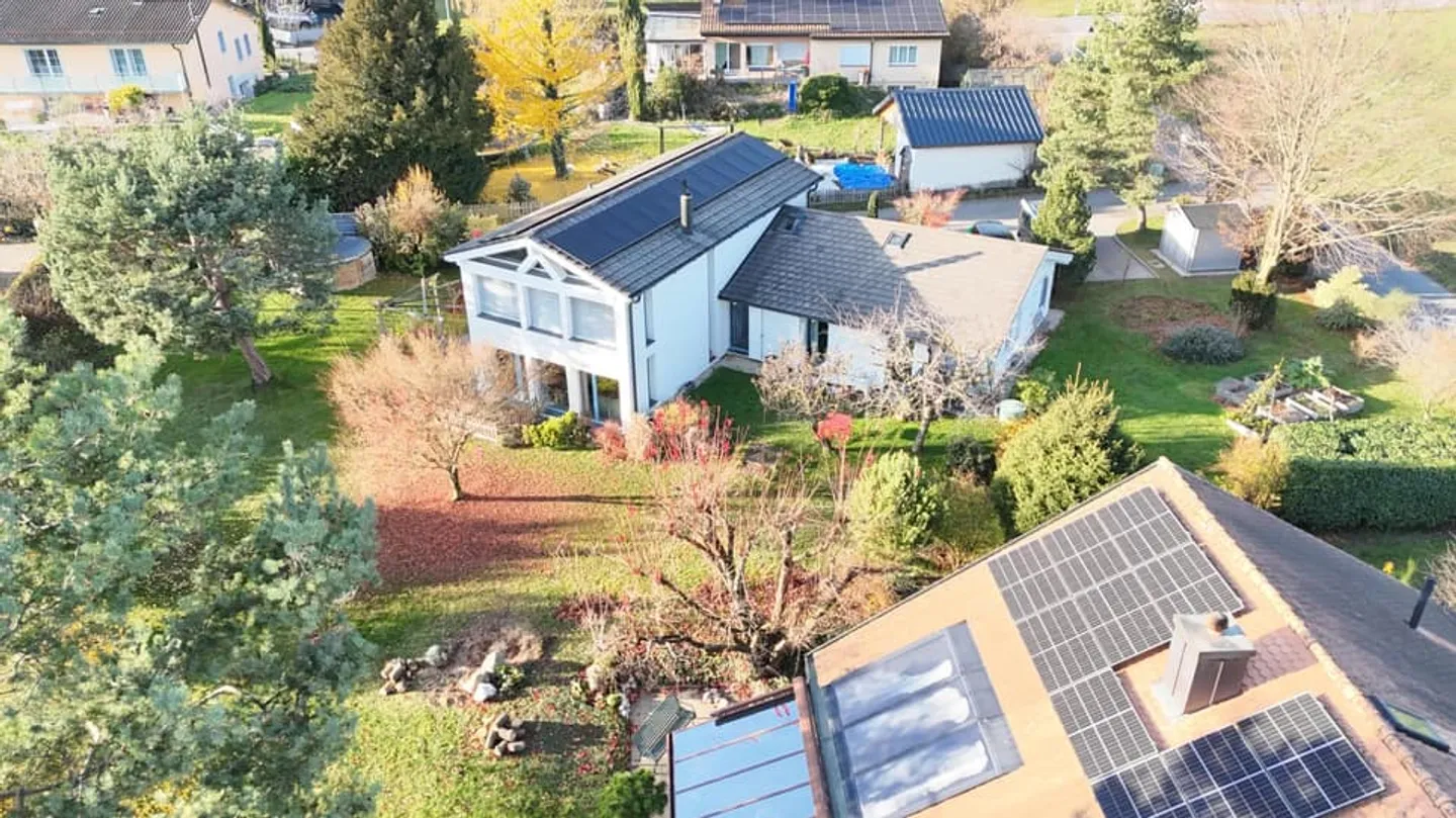 Magnificent modular house ideally located - Romanel-sur-Morges - Photo 2 of 13