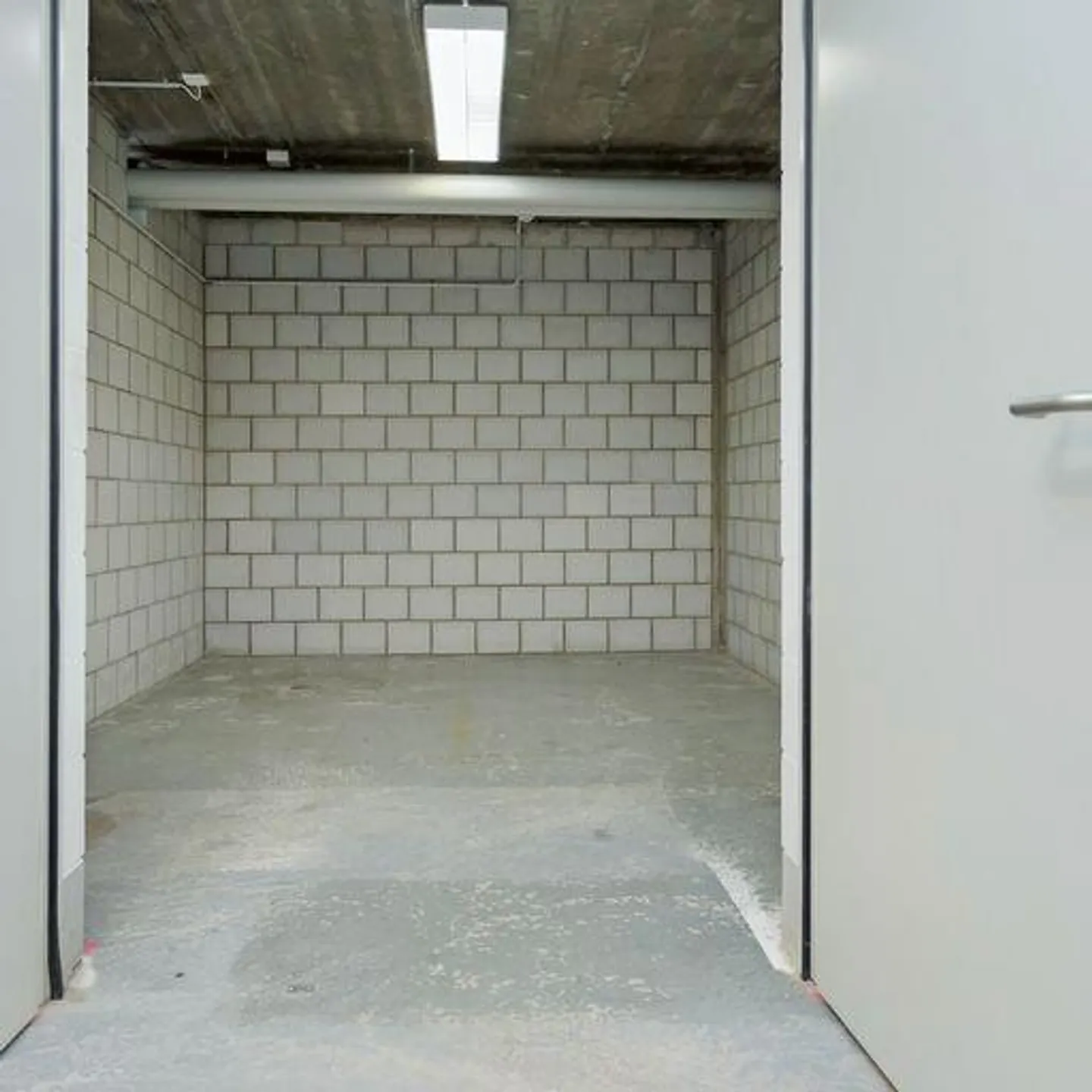Versatile storage space in a central location in Lyss - Photo 1 of 4