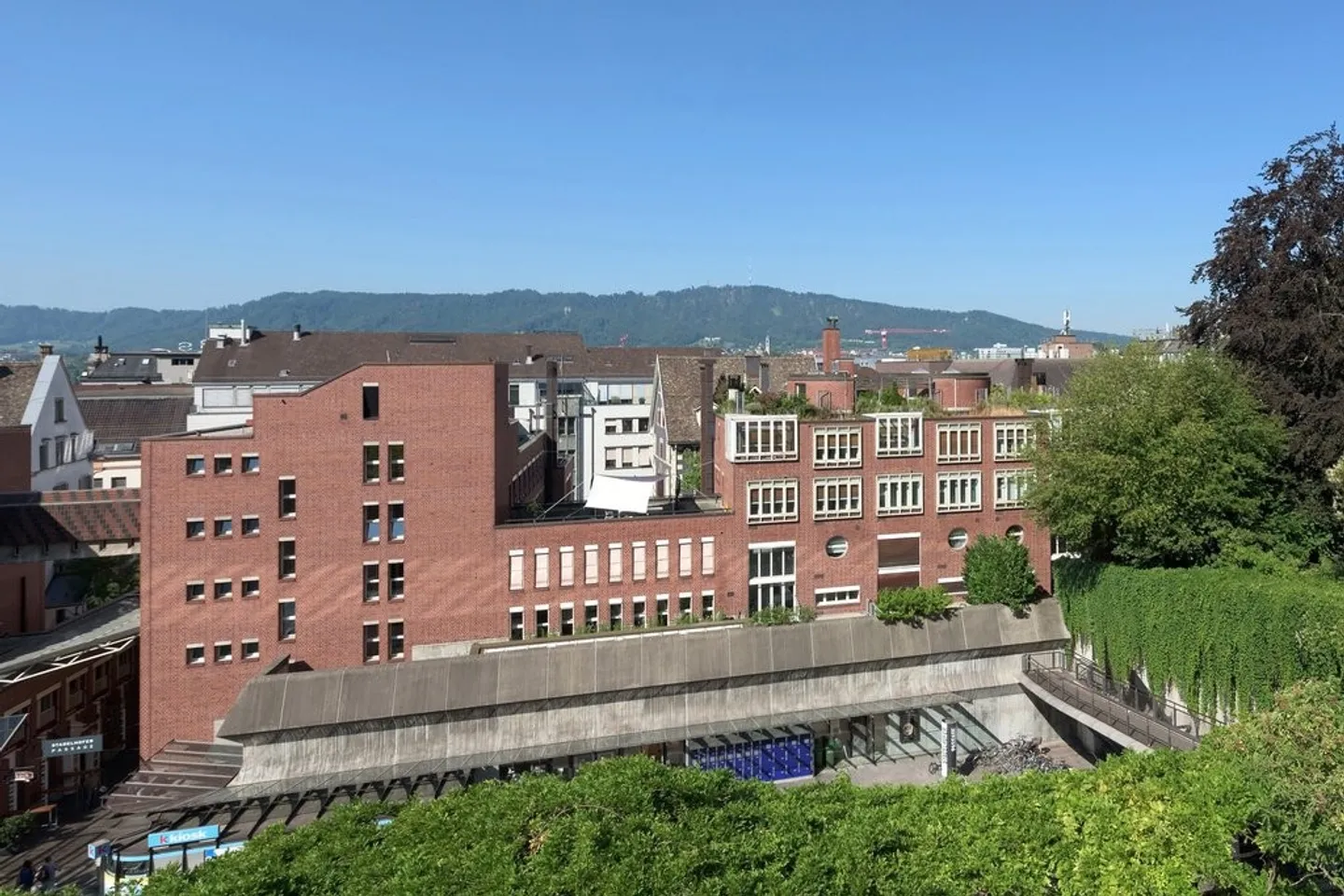 Charmantes Studio in Zürich - Foto 2 von 6