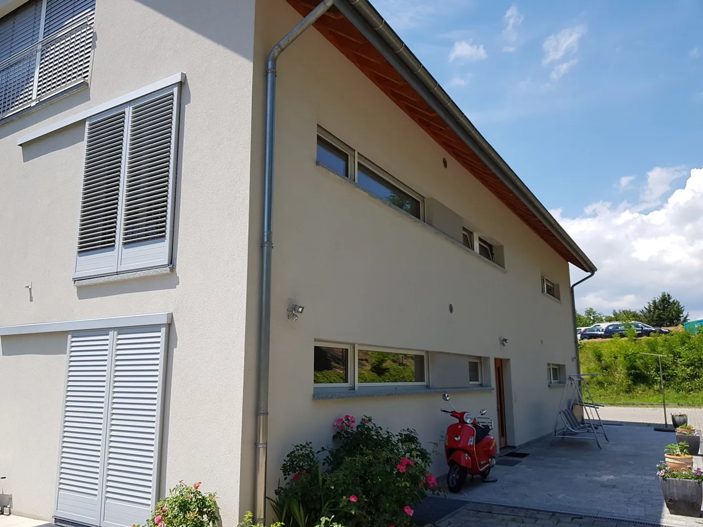 Shared Room for Students - Photo 7 of 8