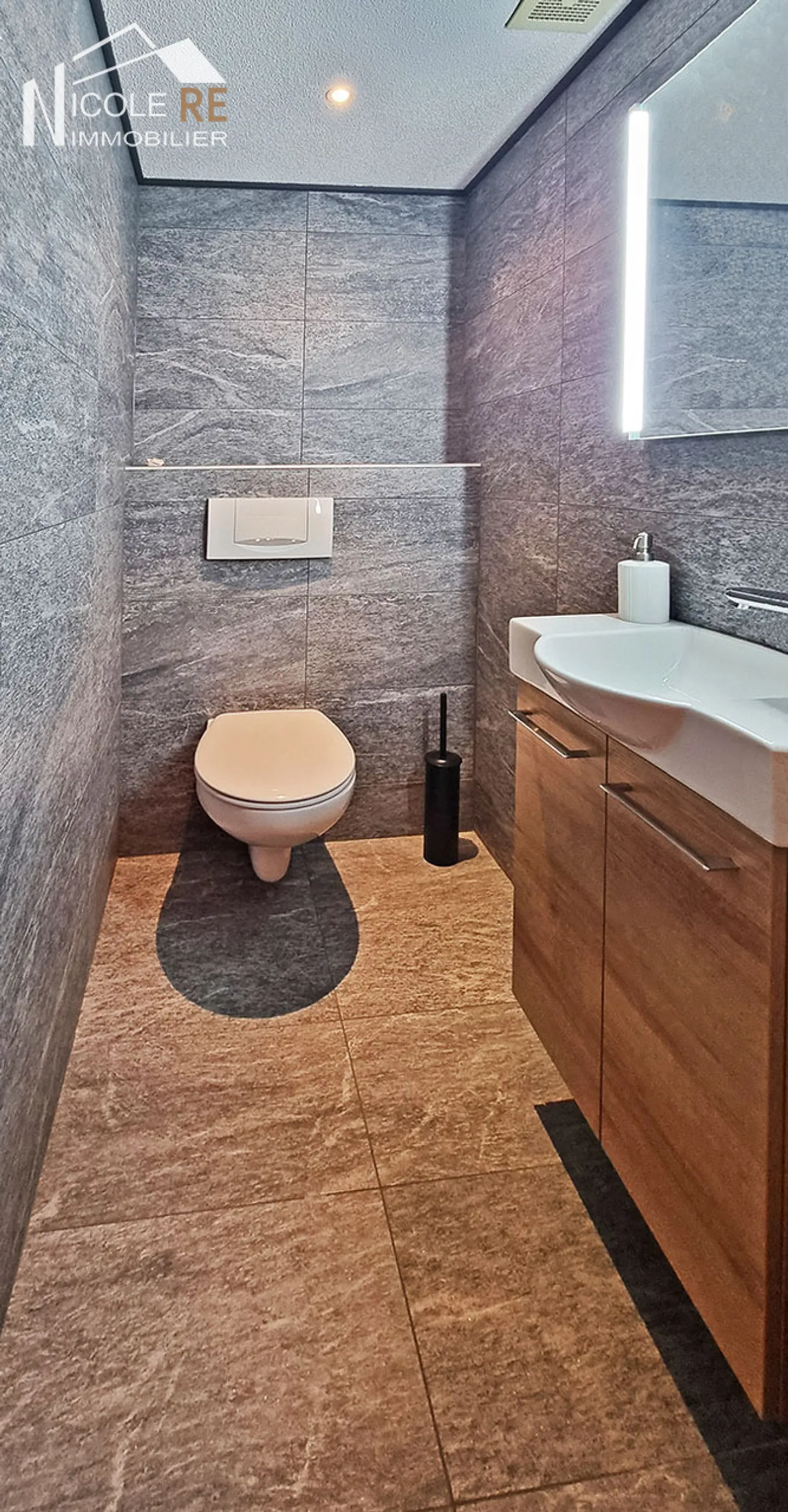 Retraite Montagne Parfaite avec Jardin &amp; Piscine ! - Photo 23 sur 33