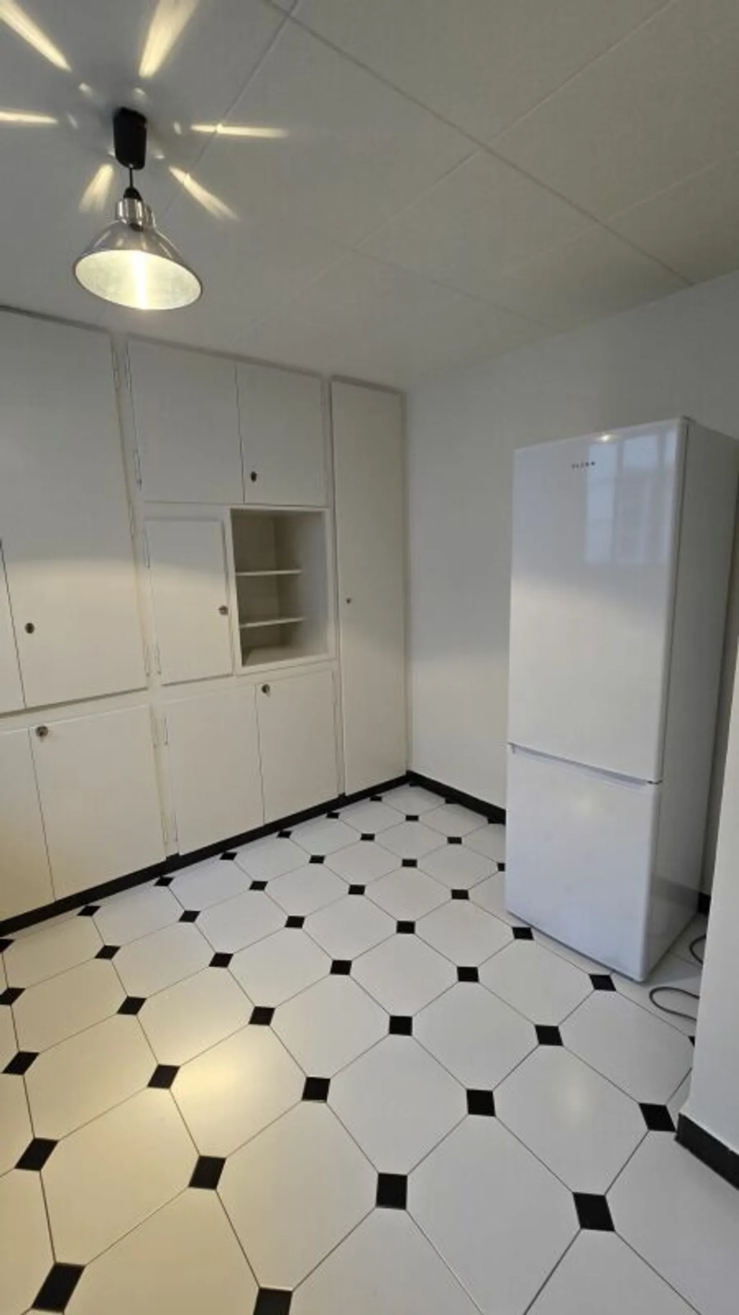 4 Room Apartment - Yverdon-les-Bains - Photo 5 of 9