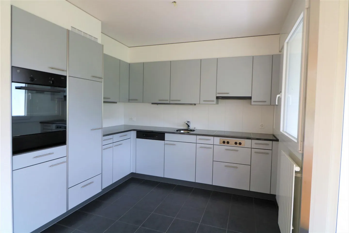 appartamento di 4.5 stanze vicino al lago - Foto 2 di 9