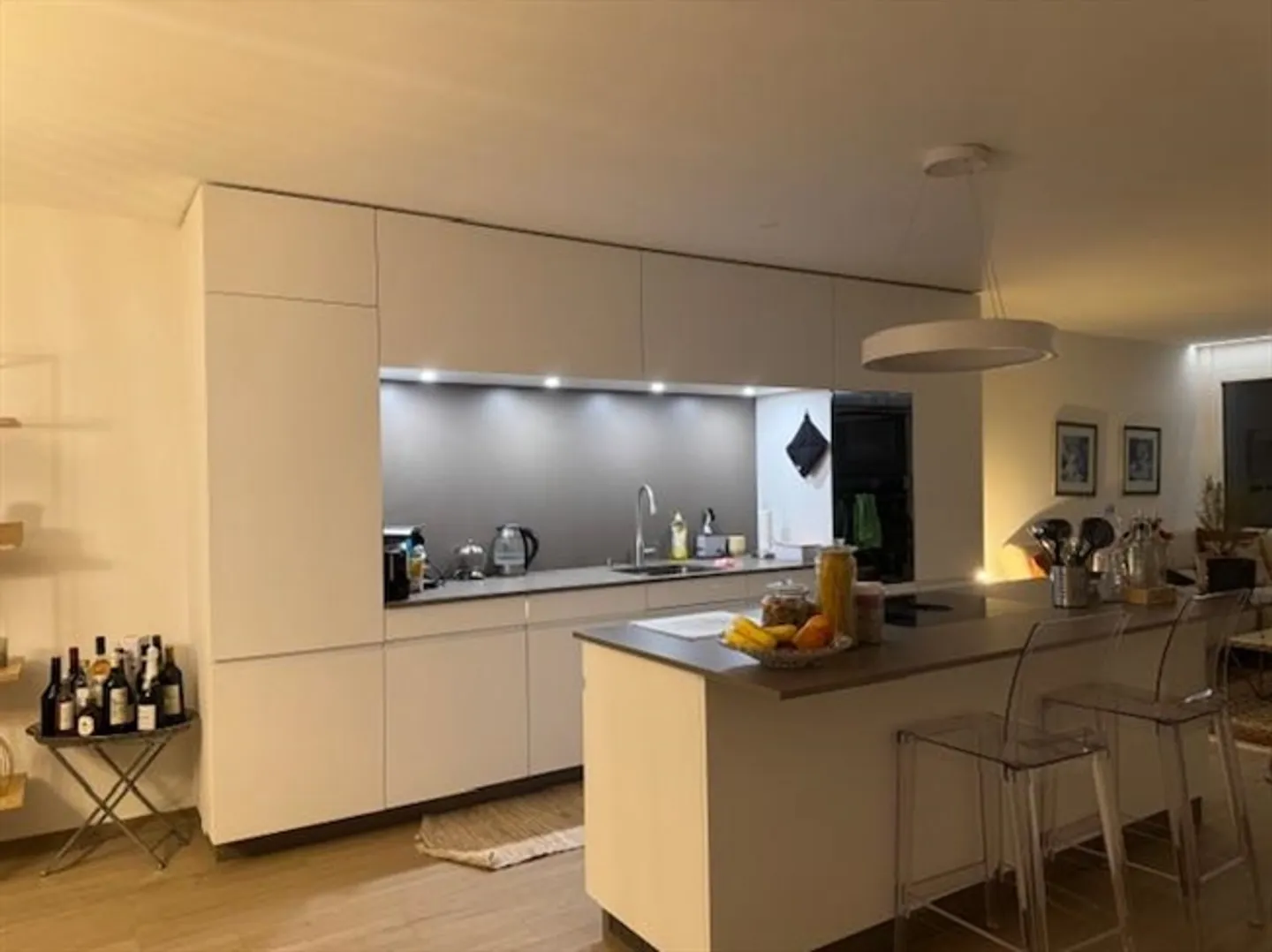 Very nice terraced house for rent in a residential area - Photo 2 of 13