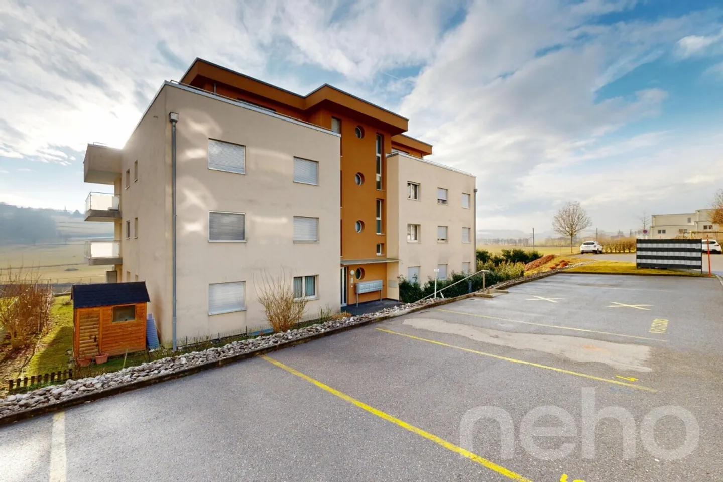 Bright 3.5 Room Apartment - Photo 12 of 12