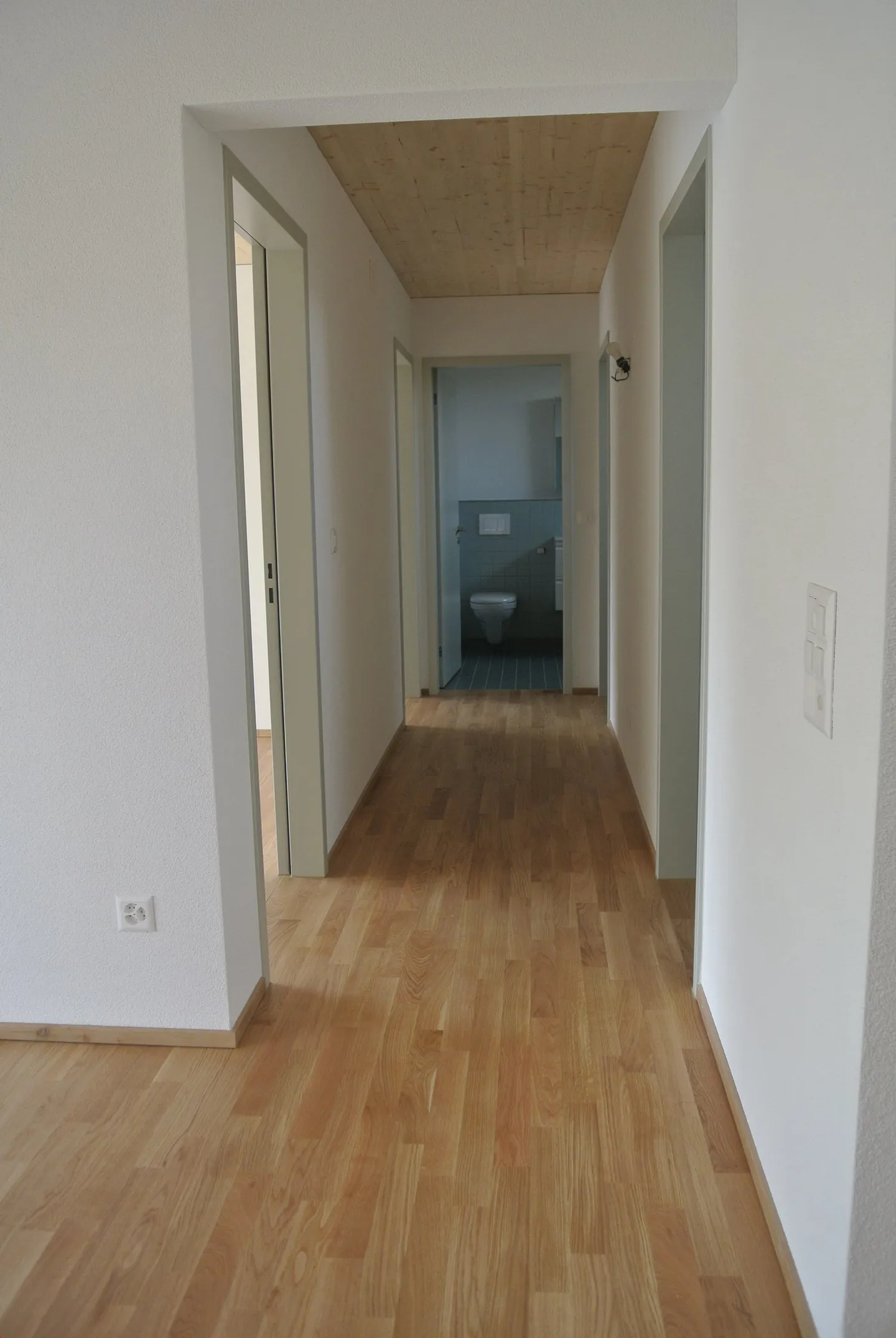 5 Zimmer-Hausteil an Stadtgrenze zu vermieten - Foto 7 von 15