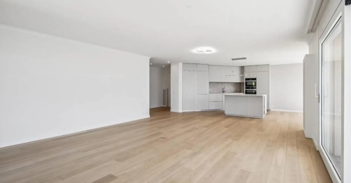Un ambiente di vita eccezionale tra design e vista panoramica - Foto 8 di 11