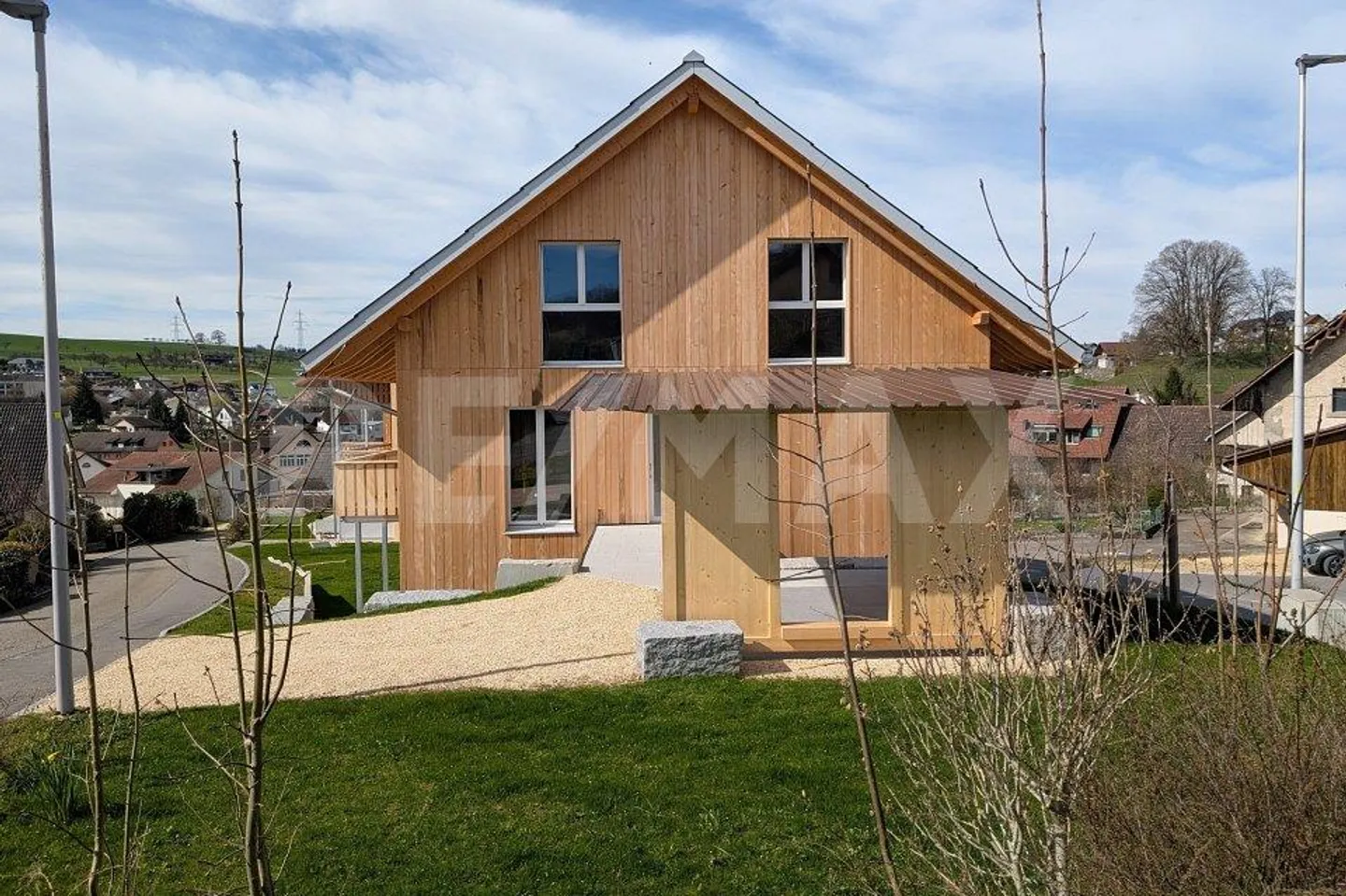 Live for free – Your new home makes it possible! - Photo 1 of 7