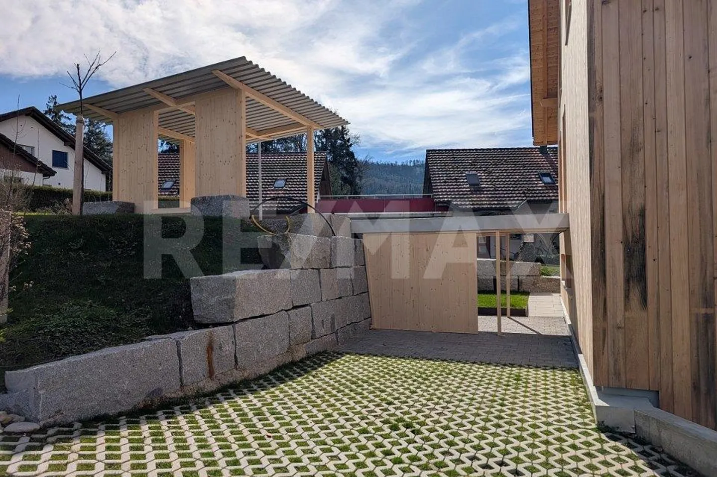 Live for free – Your new home makes it possible! - Photo 4 of 7