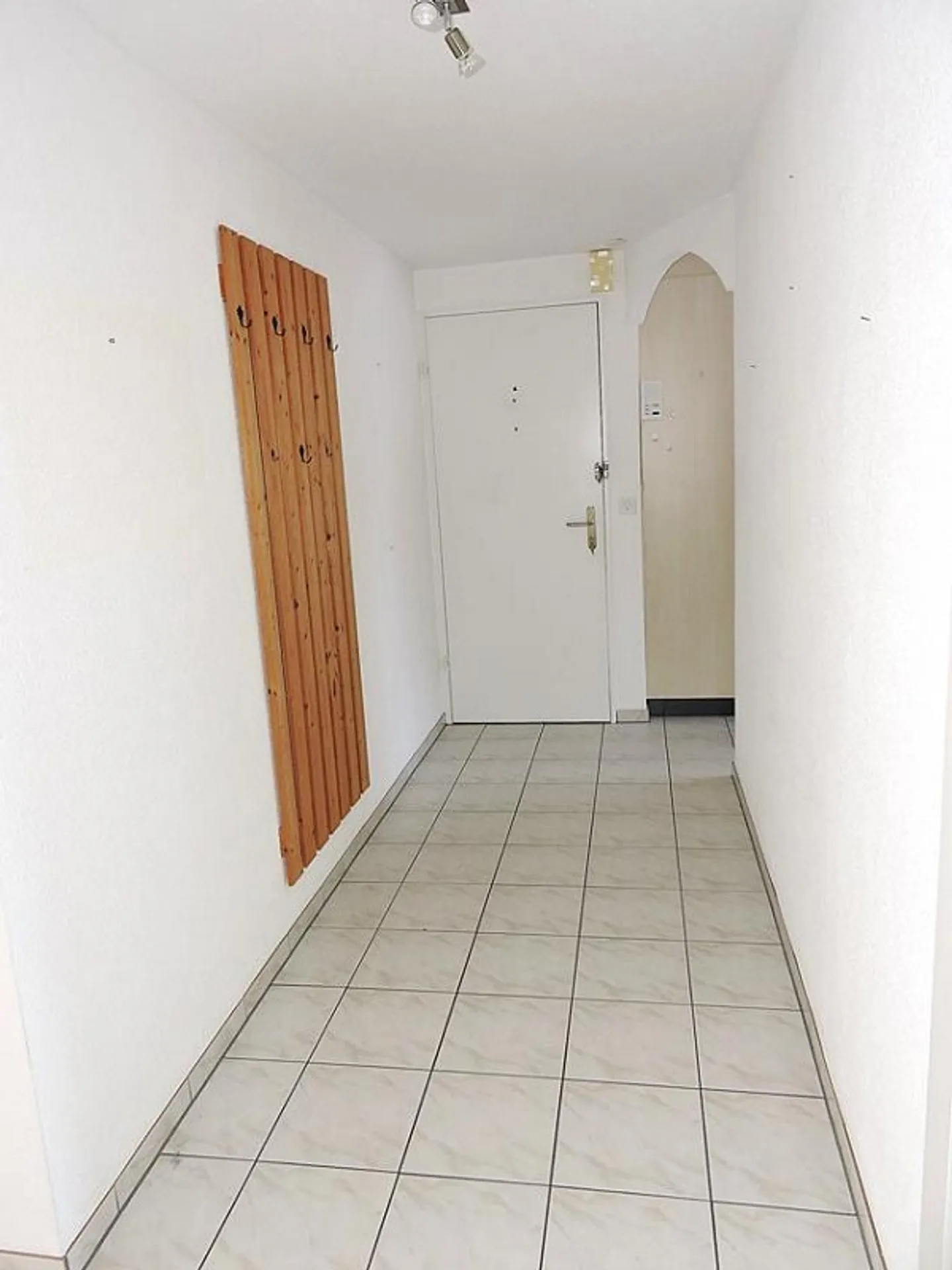 Cozy 3.5 Room Apartment - Photo 4 of 11