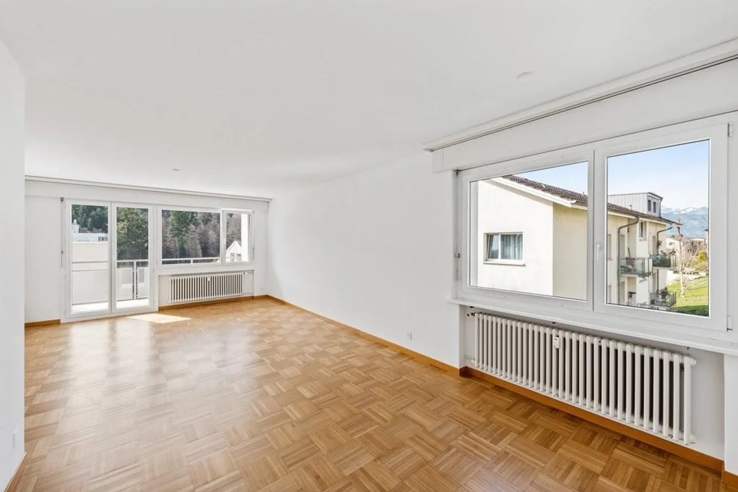 Enjoy a unique view - Photo 5 of 10