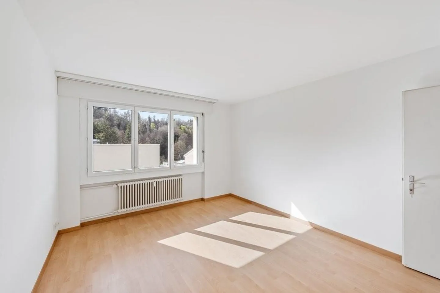 Enjoy a unique view - Photo 7 of 10