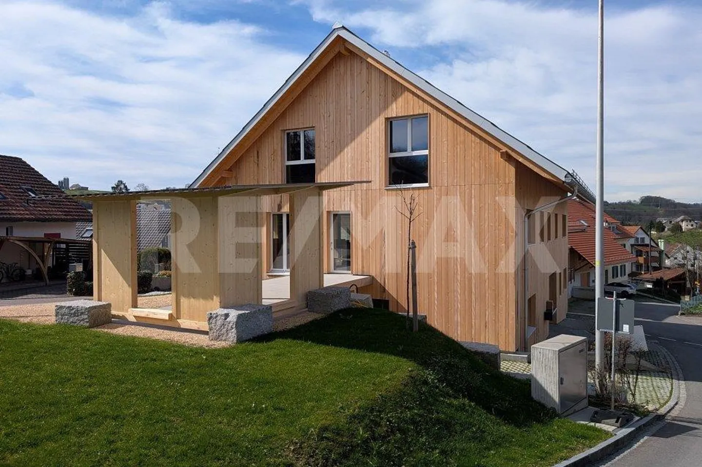 Live for free – Your new home makes it possible! - Photo 2 of 7