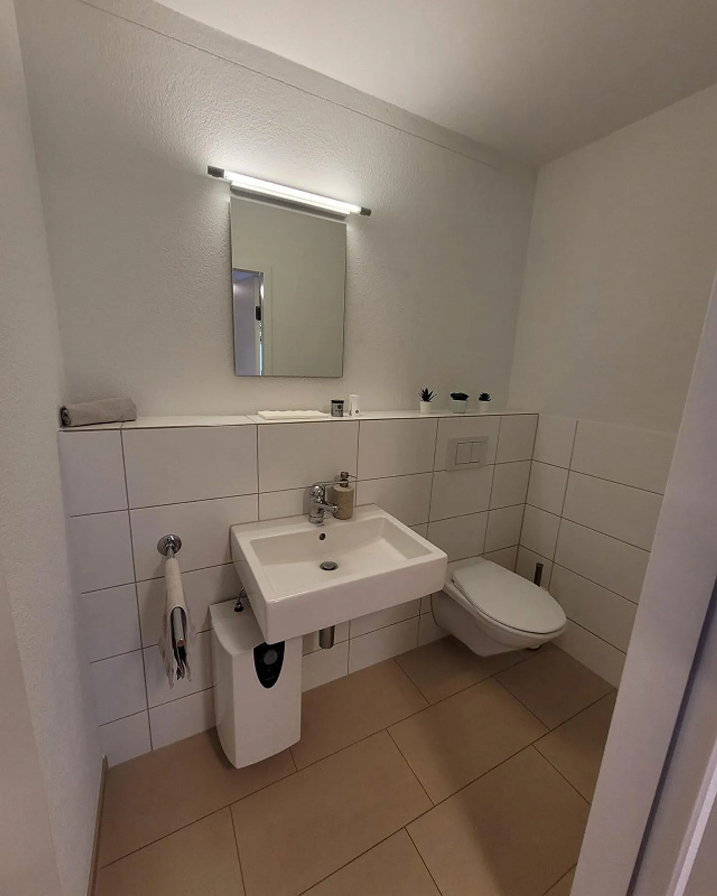 Modernes Büro-/Gewerbeangebot - Foto 4 von 4