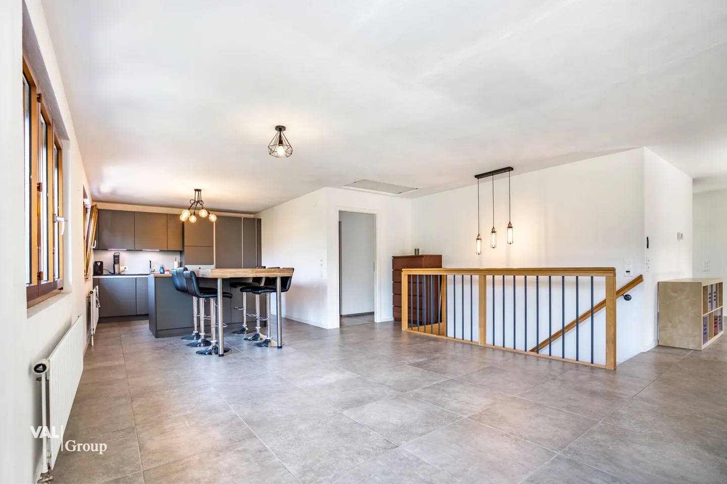 Charmante maison individuelle dans un quartier résidentiel - Photo 3 sur 11