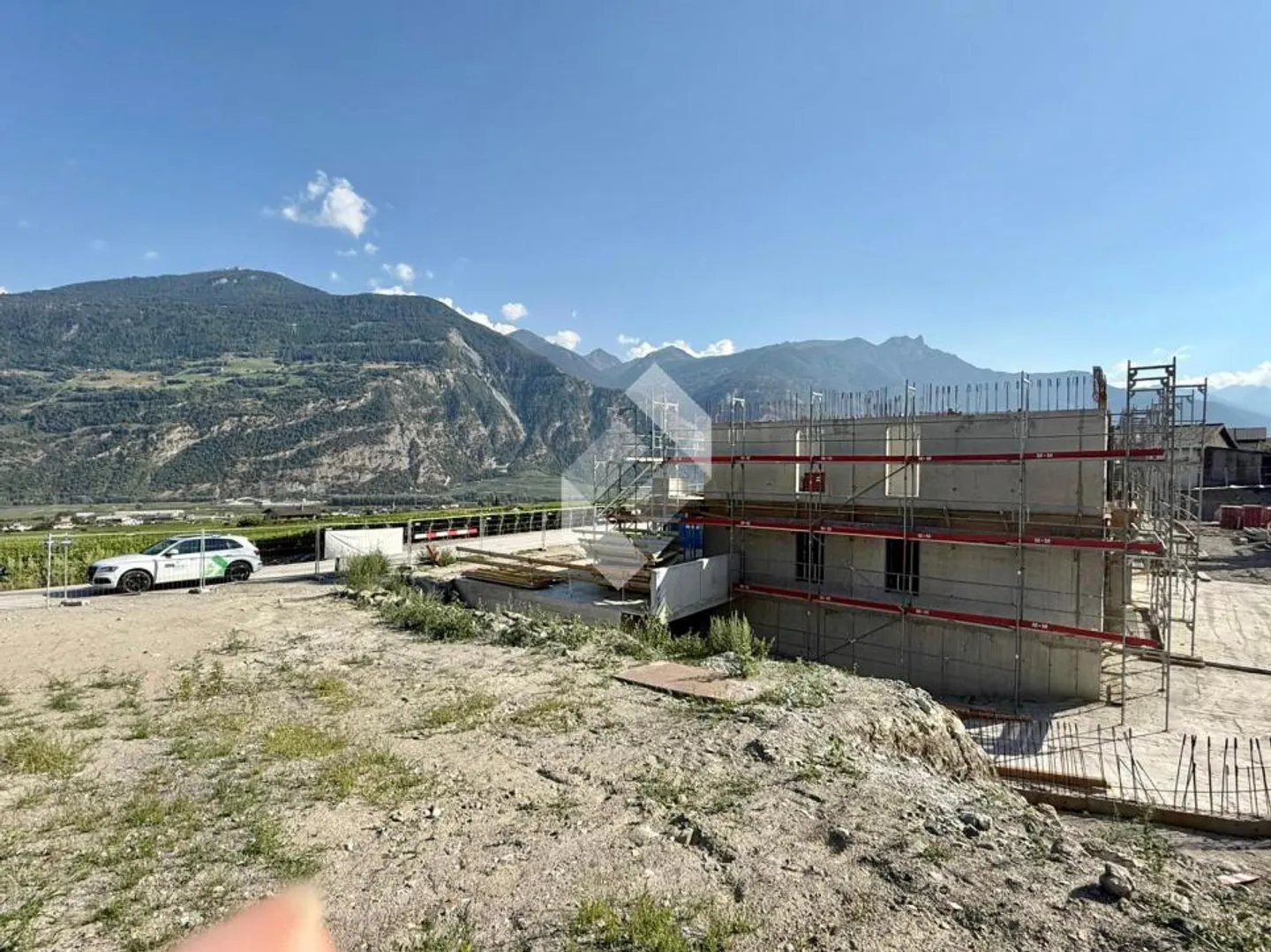 The Haut de Cry breathtaking view, construction site in progress - Photo 4 of 13