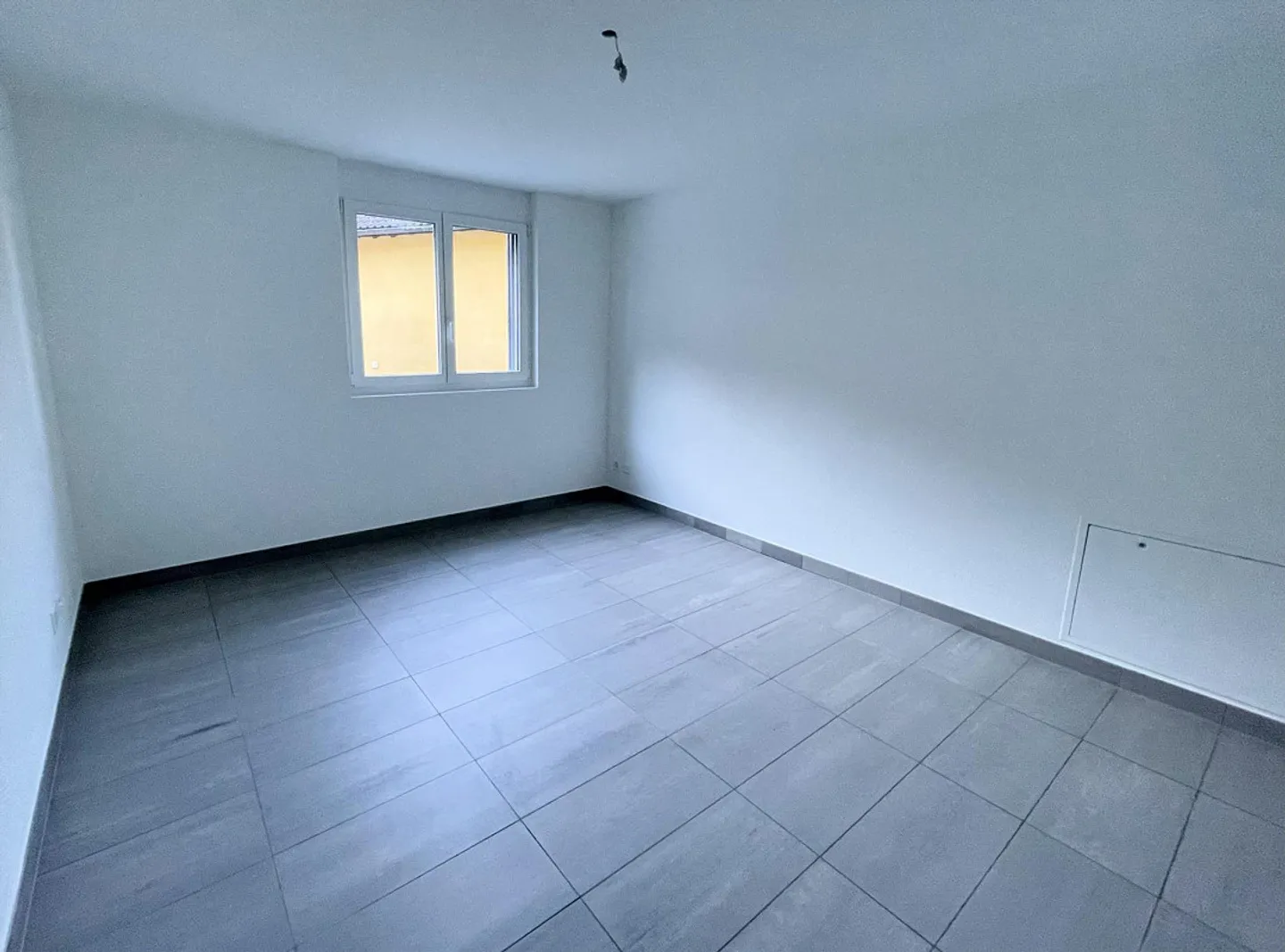 Spazioso appartamento in zona molto tranquilla - Foto 11 di 17