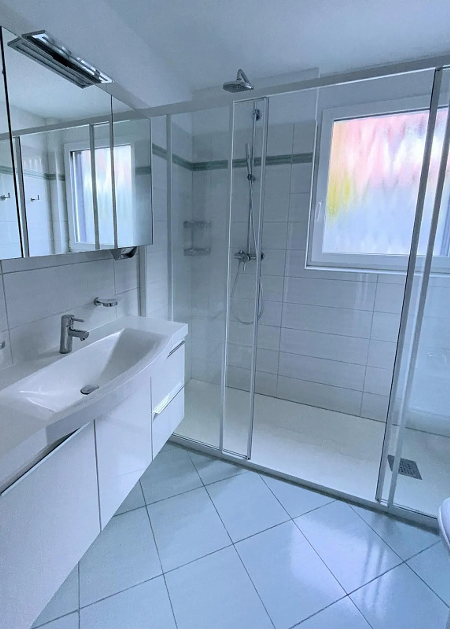 Spazioso appartamento in zona molto tranquilla - Foto 13 di 17