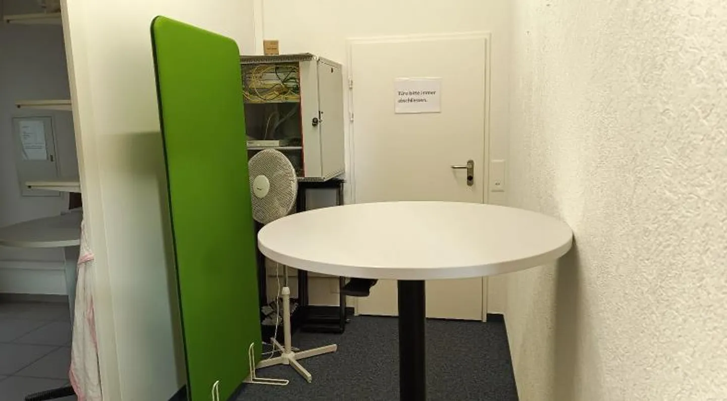 Geräumige Gewerbefläche in Hombrechtikon zu vermieten ab Juli 2026! - Foto 7 von 10