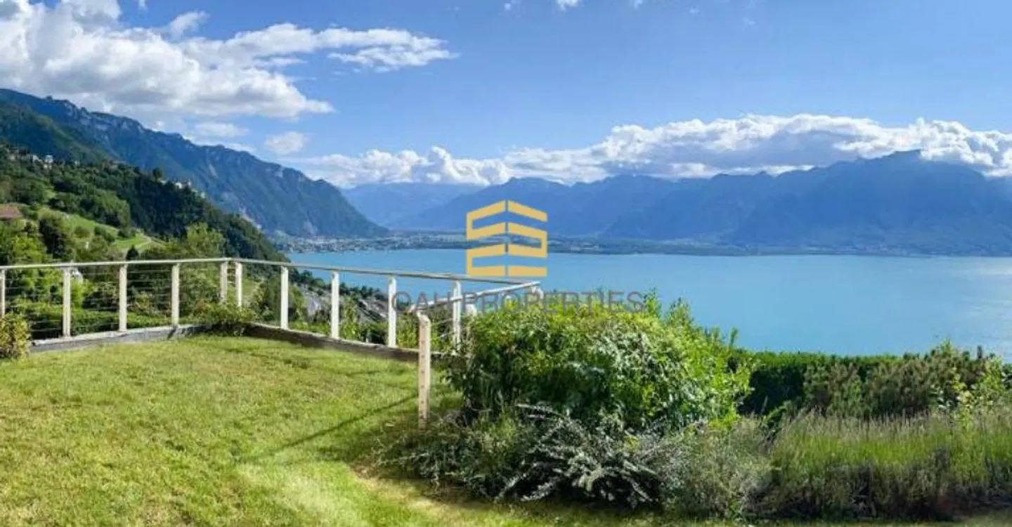 Superbe Appartement avec Vue sur le Lac - Photo 2 sur 4