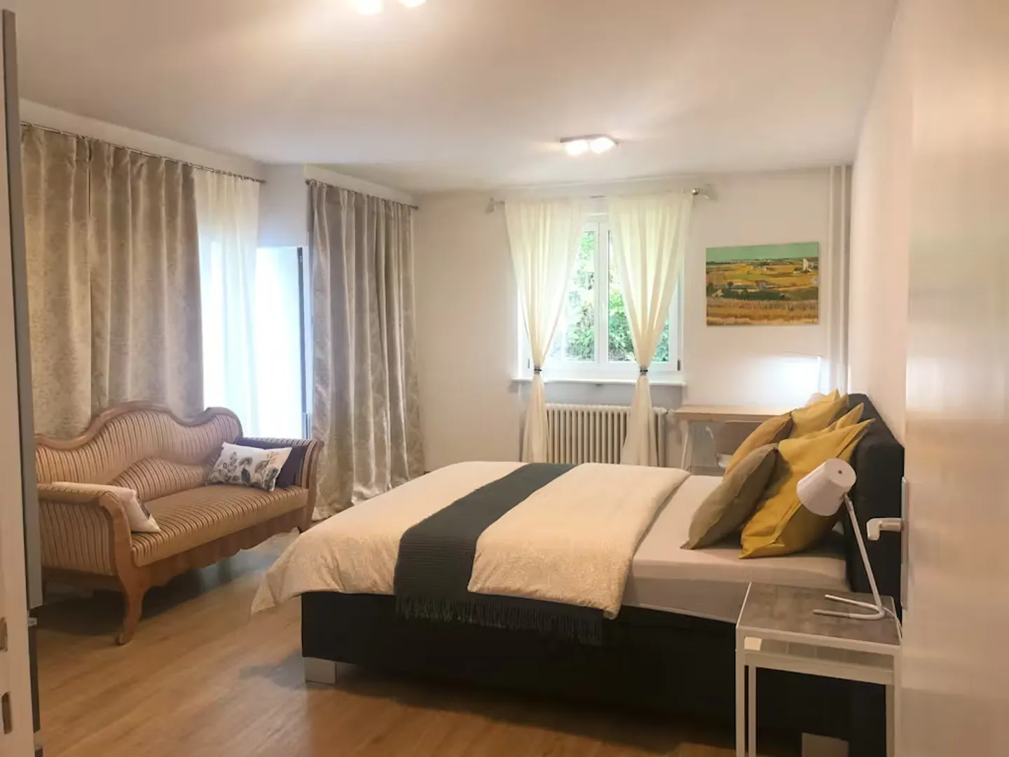 Apartment for rent - Photo 4 of 10