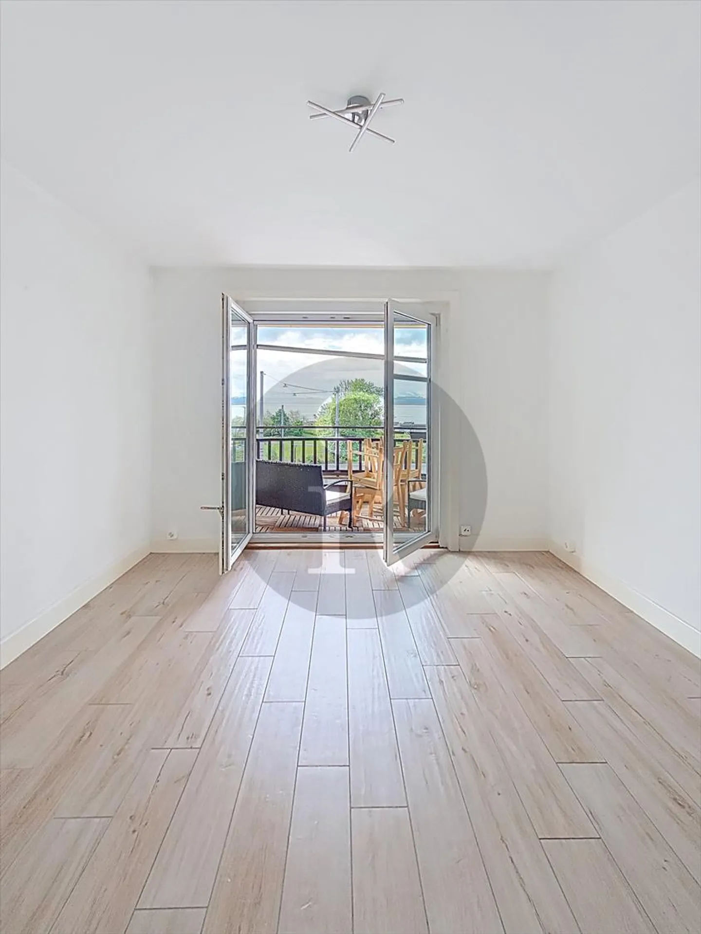 Appartement 3.5 pièces - Photo 3 sur 6