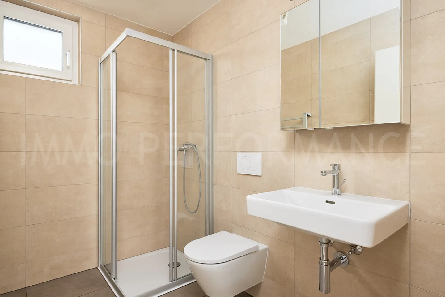 Moderne und familienfreundliche Einzelvilla - Foto 6 von 15