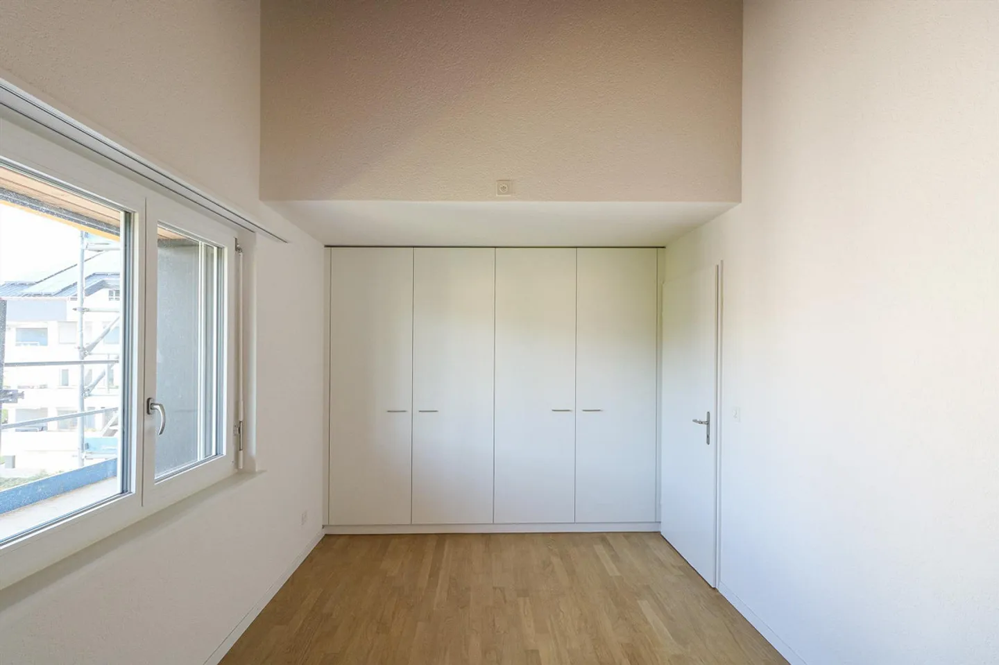 Bright attic apartment with gallery - Photo 3 of 9
