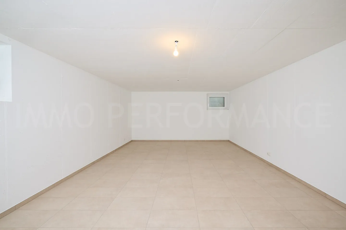 Moderne und familienfreundliche Einzelvilla - Foto 14 von 15